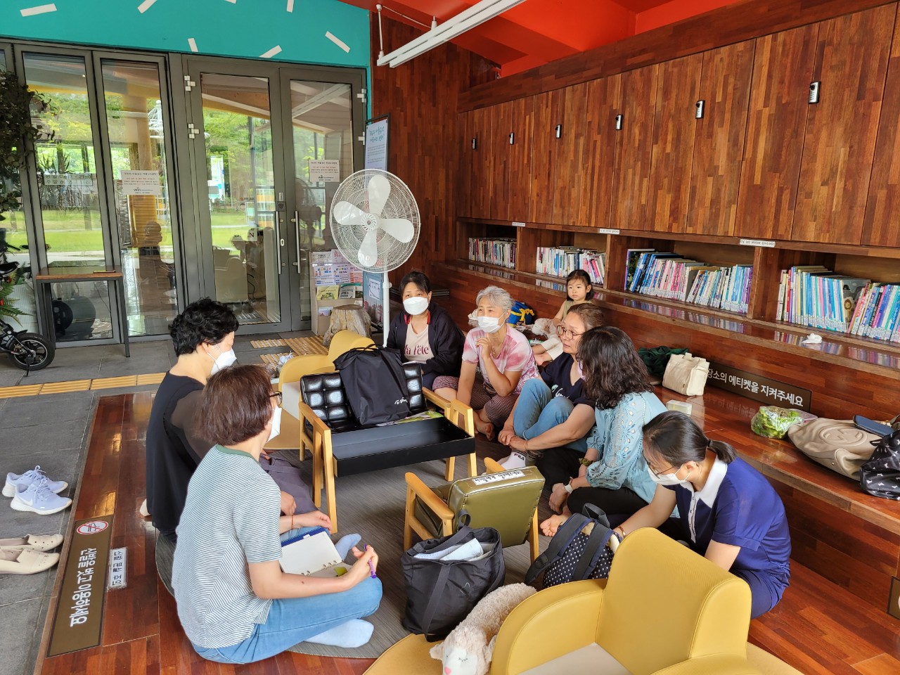 BandPhoto_2022_06_13_15_49_12.jpg 이미지