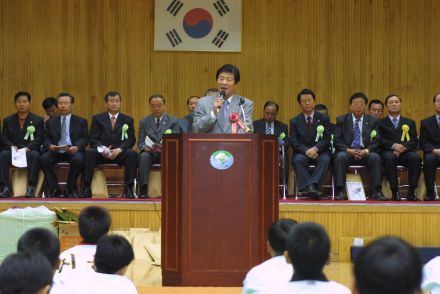 제8회 구청장 태권도대회 의 사진