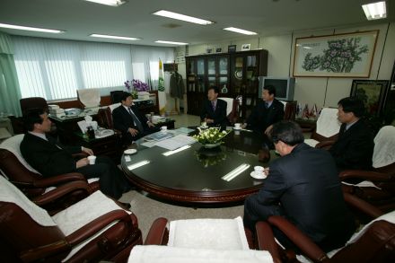 울산광역시 중구청 대표단 방문 의 사진2