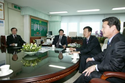 울산광역시 중구청 대표단 방문 의 사진4