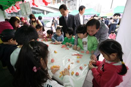 2012 금천 하모니 벚꽃축제  의 사진16