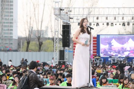 2012 금천 하모니 벚꽃축제(하모니오케스트라 연주) 의 사진13