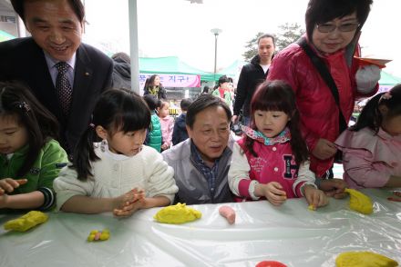 2012 금천 하모니 벚꽃축제  의 사진28