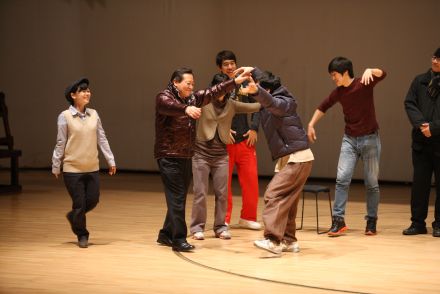연극연습장면-금천구 시흥동 2012번지   김씨댁 철수와 이씨댁 영희 의 사진12