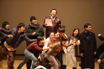 연극연습장면-금천구 시흥동 2012번지   김씨댁 철수와 이씨댁 영희 의 사진18