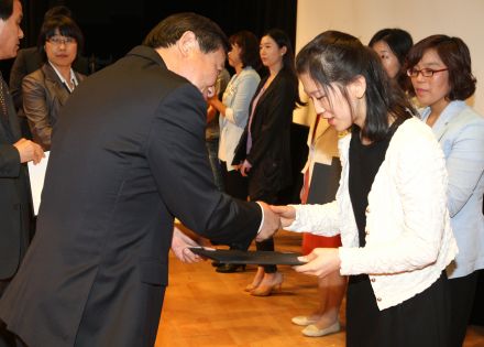 2012년 금천구 보육인의 날 행사 개최 의 사진44