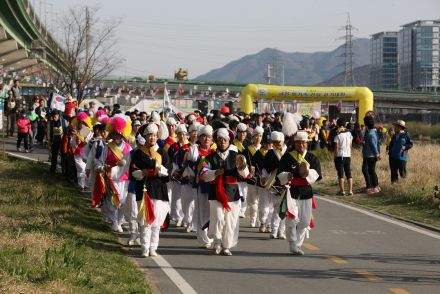 제10회 Happy walking 금천한가족 건강걷기대회(벚꽃축제) 의 사진37