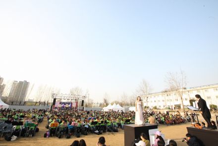 2012 금천 하모니 벚꽃축제(하모니오케스트라 연주) 의 사진42
