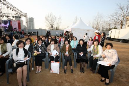 2012 금천 하모니 벚꽃축제(하모니오케스트라 연주) 의 사진59