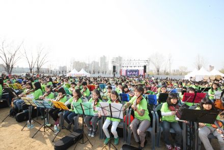 2012 금천 하모니 벚꽃축제(하모니오케스트라 연주) 의 사진88
