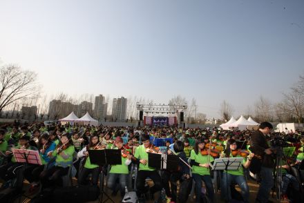 2012 금천 하모니 벚꽃축제(하모니오케스트라 연주) 의 사진94