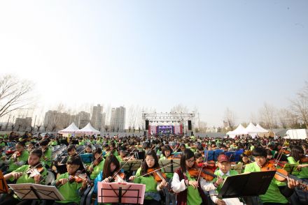 2012 금천 하모니 벚꽃축제(하모니오케스트라 연주) 의 사진101