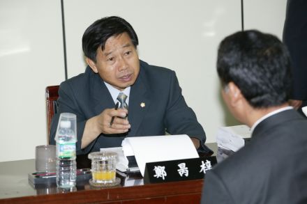 2004 행정사무감사 의 사진18