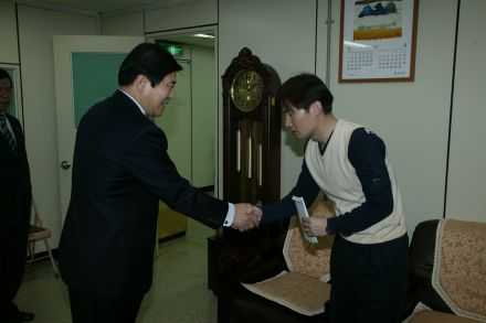 성금전달 의 사진4