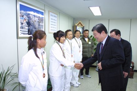 금천구 롤러선수단(2002년) 대회 의 사진