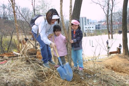 제58회 식목일 행사 의 사진11
