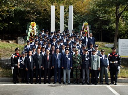 20091012 재향군인의 날 및 참전비건립6주년 기념행사 의 사진13
