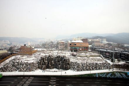 눈 쌓인 금천 폭포공원 의 사진13