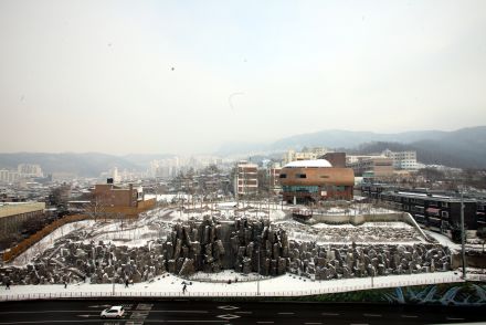 눈 쌓인 금천 폭포공원 의 사진18