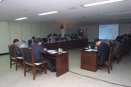 뉴타운 용역사업 보고회 의 사진