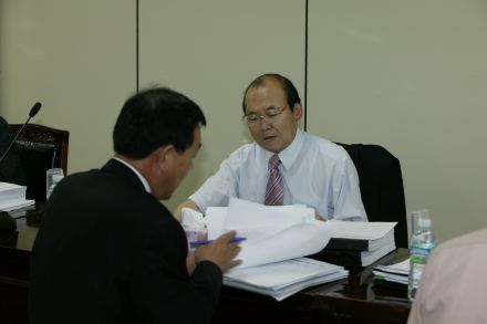 2004 행정사무감사 의 사진26