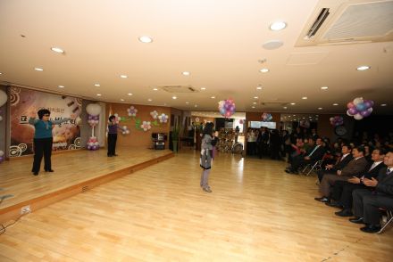 2009년 시흥1동 주민자치위원회 프로그램 발표회 의 사진13