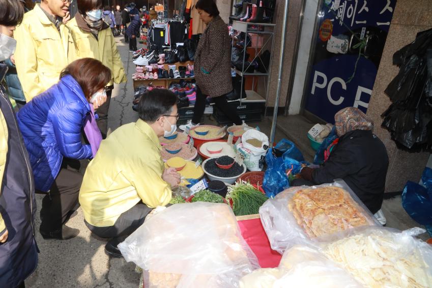 재래시장살리기 상인 격려(현대시장) 의 사진14