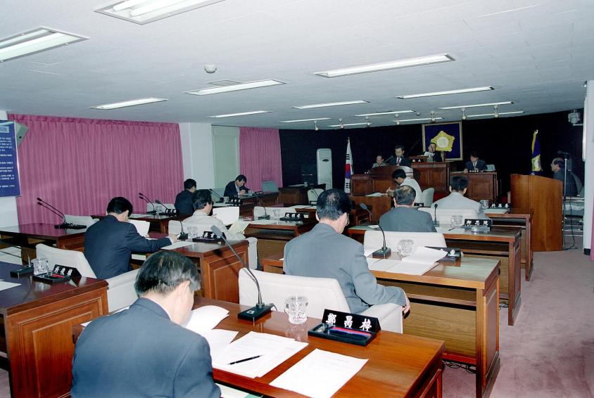 구의회 본회의 의 사진6