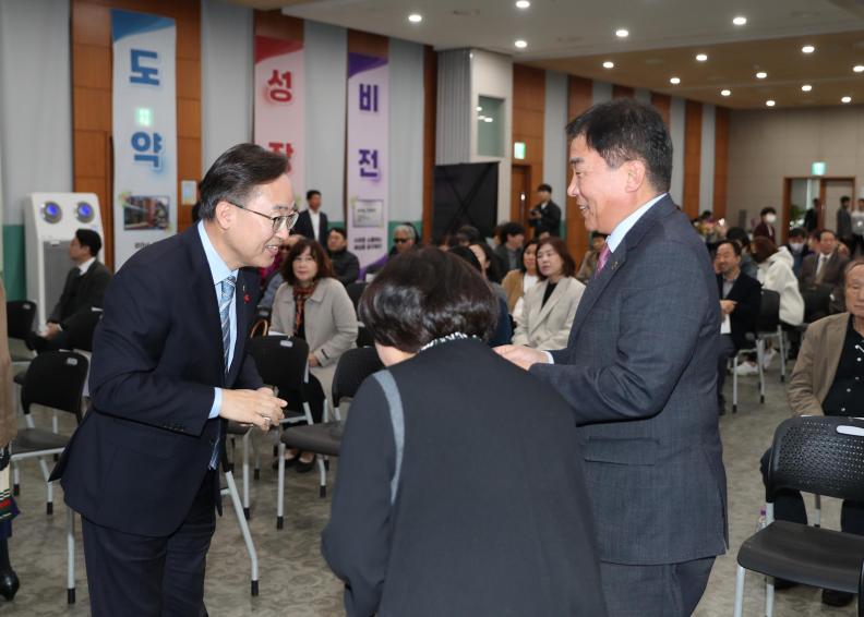 서울농아인협회 금천구지회 15주년 기념식 의 사진3