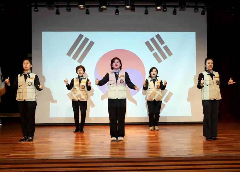 서울농아인협회 금천구지회 15주년 기념식 의 사진10