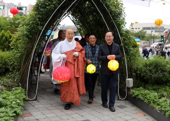 2024년 부처님 오신 날 기념 조형물 점등식 의 사진8