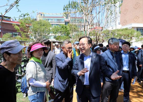 독산2동 마을공원 및 공영주차장 준공식 의 사진37
