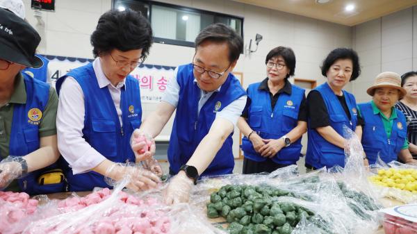 바르게살기운동금천구협의회 '한가위 맞이 송편 나눔행사 의 사진11