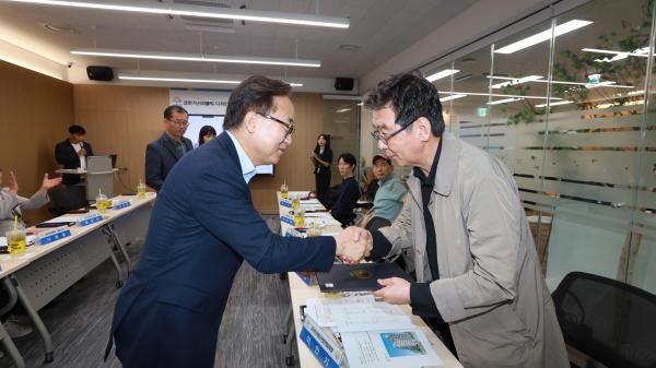 금천가산퍼블릭 디자인작은도서관 운영위원회 의 사진2