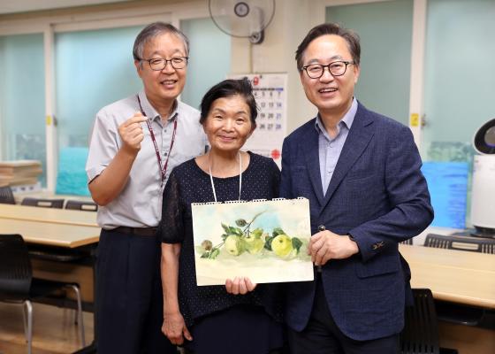 금천노인종합복지관 추석맞이 특식제공 행사 의 사진12