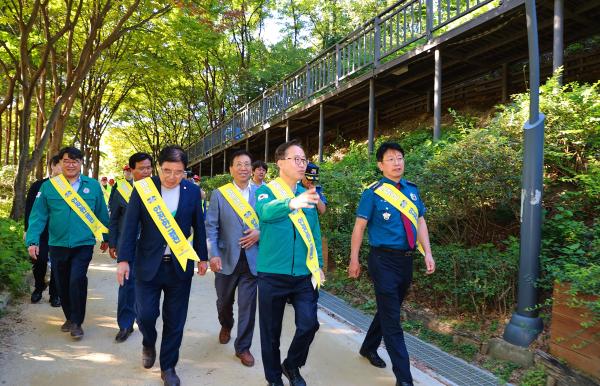 금천구-금천경찰서 합동 공원 및 등산로 드론감시 활동 의 사진15