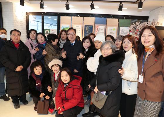 독산1동 자치회관 프로그램 작품 전시회 의 사진5