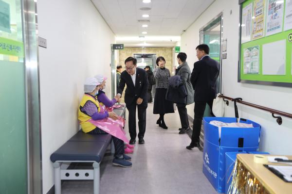 금천한내어르신복지관 격려 방문 의 사진2