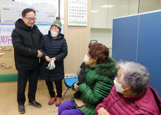 서울특별시사회복지협의회 에너지 취약가구 한파 물품 지원 현장 방문 의 사진7