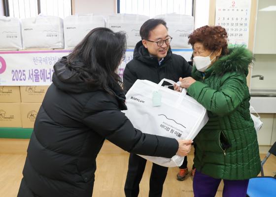 서울특별시사회복지협의회 에너지 취약가구 한파 물품 지원 현장 방문 의 사진10