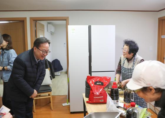 시흥4동 한울경로당 방문 의 사진3