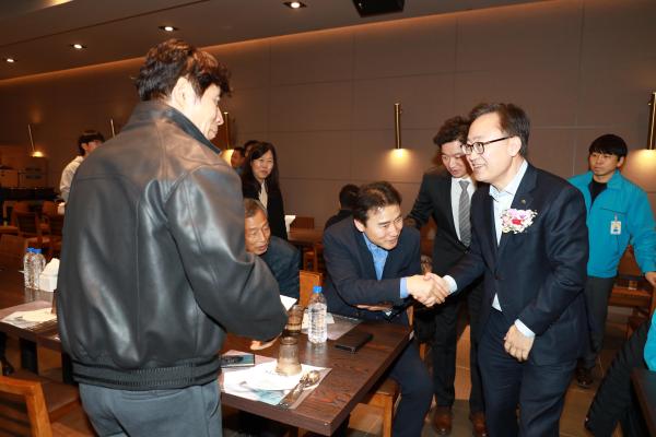 서울특별시자동차전문정비사업조합 금천구지회 정기총회 의 사진7