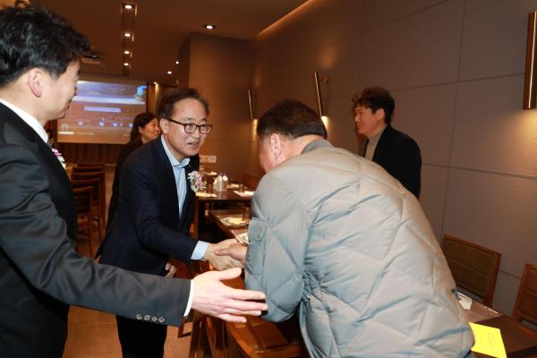 서울특별시자동차전문정비사업조합 금천구지회 정기총회 의 사진12