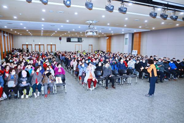 (사)대한노인회 금천구지회 노인일자리 및 사회활동 지원사업 참여자 안전교육 의 사진33
