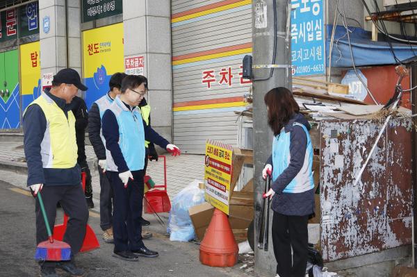개청 30주년 주민과 함께하는 _독산1동_ 새봄맞이 대청소 의 사진53