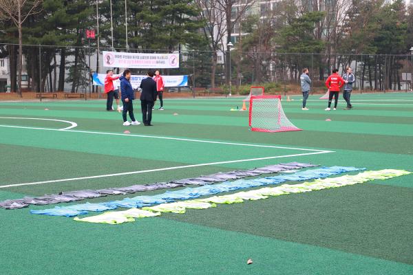 독일 슈투트가르트 유소년축구캠프 격려방문 의 사진2