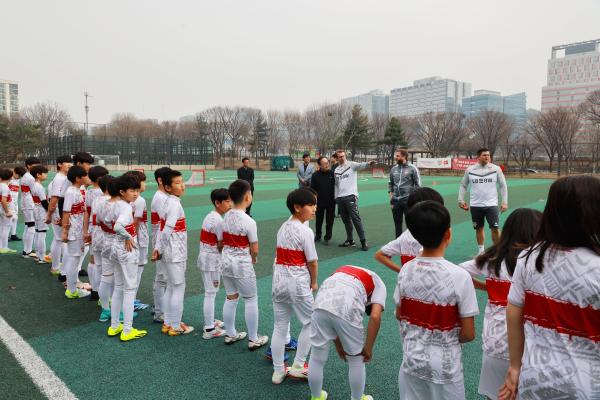 독일 슈투트가르트 유소년축구캠프 격려방문 의 사진24
