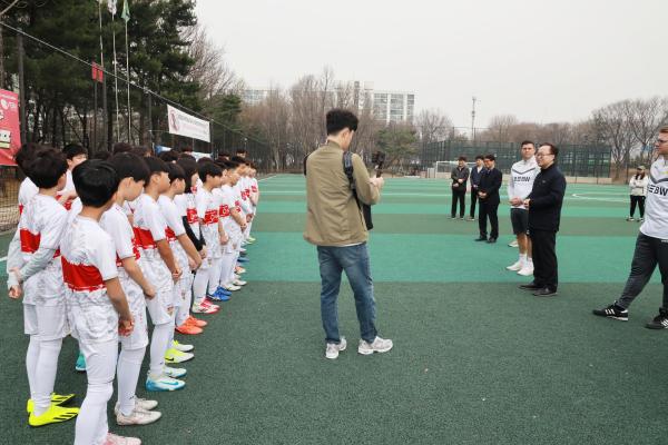독일 슈투트가르트 유소년축구캠프 격려방문 의 사진44