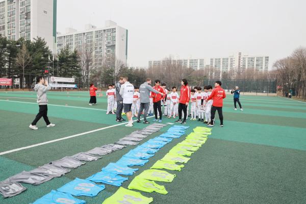 독일 슈투트가르트 유소년축구캠프 격려방문 의 사진49