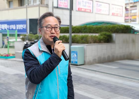 개청 30주년 주민과 함께하는 새봄맞이 대청소(시흥2동) 의 사진2